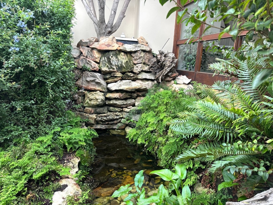 6 Bedroom Property for Sale in Dormehls Drift Western Cape